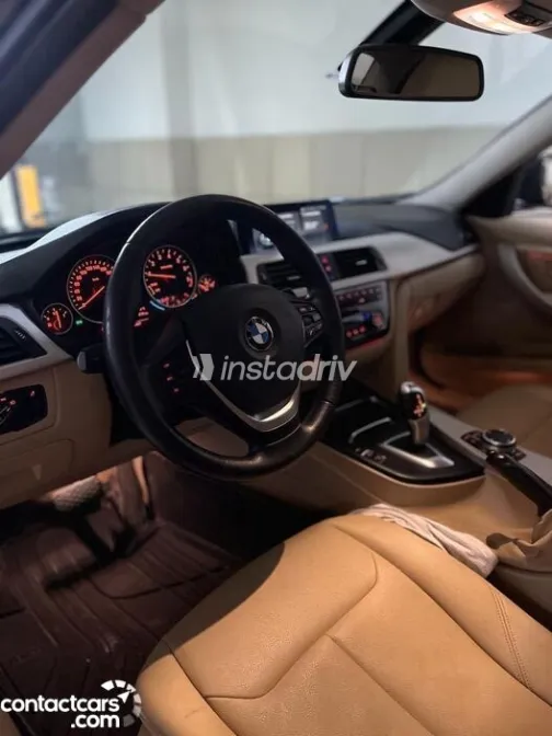 بي ام دبليو 318 2018 أبيض مستعملة للبيع - 4