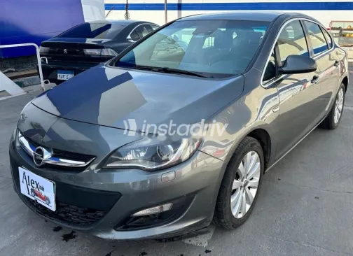 Opel Astra 2017 Gray Used for Sale - 3
