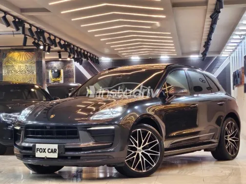 Porsche Macan 2023 Gray Used for Sale - 4