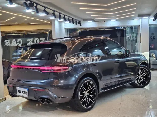 Porsche Macan 2023 Gray Used for Sale - 5