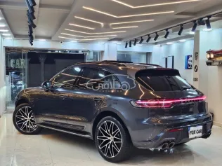 Porsche Macan 2023 Gray Used for Sale