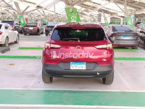 اوبل جراند لاند 2020 أحمر مستعملة للبيع - 4