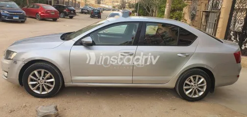 Skoda Octavia A7 2016 Silver Used for Sale - 3