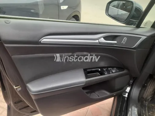 فورد فيوجن 2019 أسود مستعملة للبيع - 10