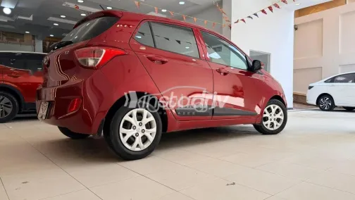 Hyundai I10 2017 White Used for Sale - 3