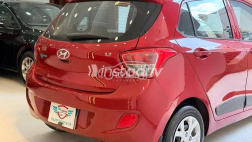 Hyundai I10 2017 White Used for Sale - 7