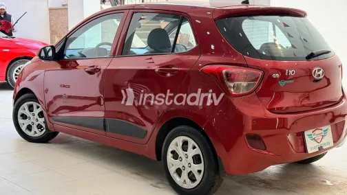 Hyundai I10 2017 White Used for Sale - 8