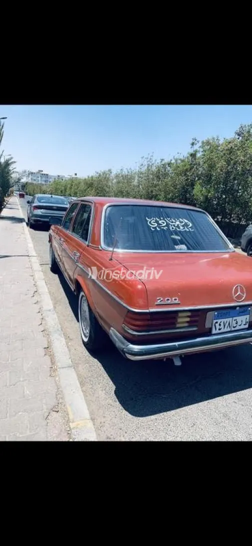 Mercedes 200 1984 White Used for Sale - 3