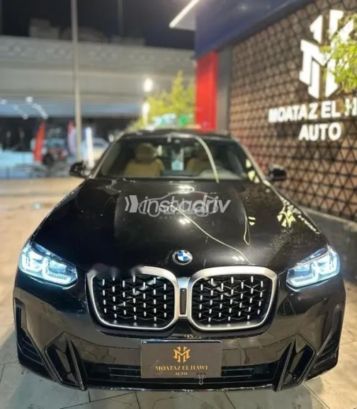 BMW X4 2024 Black Used for Sale - 4