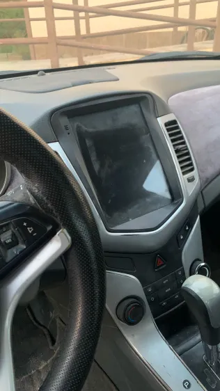 شيفروليه كروز 2010 أبيض مستعملة للبيع