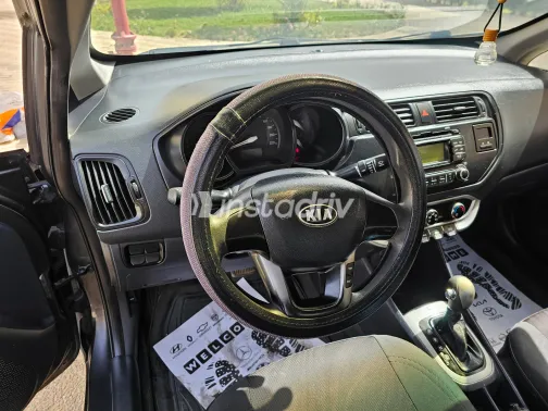 كيا ريو 2015 أبيض مستعملة للبيع - 1