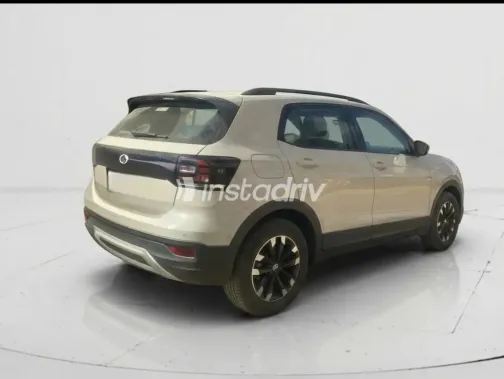 Volkswagen CC 2023 White Used for Sale - 1