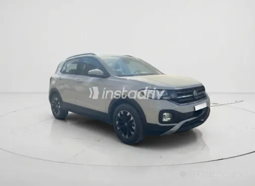 Volkswagen CC 2023 White Used for Sale - 7