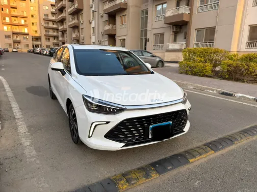 بايك يو 5 بلس 2026 أبيض مستعملة للبيع - 2