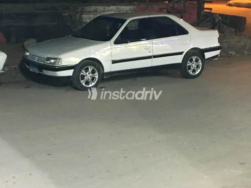 بيجو 405 1998 أبيض مستعملة للبيع - 1