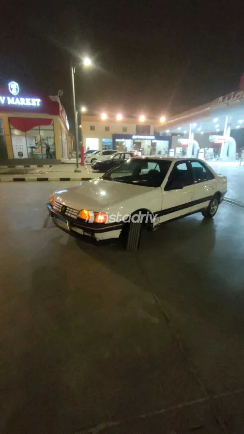 بيجو 405 1998 أبيض مستعملة للبيع - 3