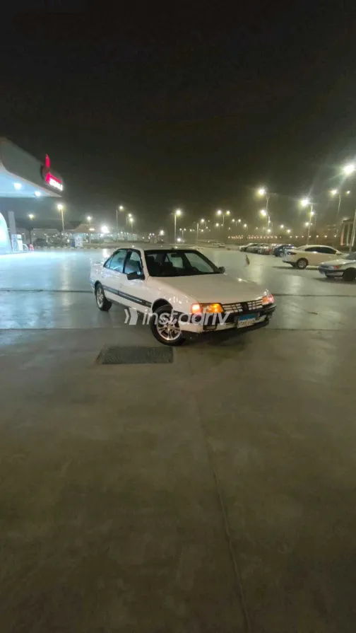 بيجو 405 1998 أبيض مستعملة للبيع - 5