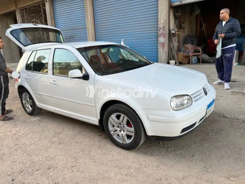 فولكس فاغن جولف 2000 أبيض مستعملة للبيع - 3