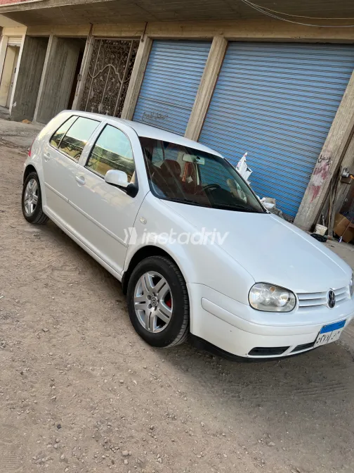 فولكس فاغن جولف 2000 أبيض مستعملة للبيع - 7