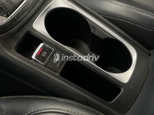 MG 5 2021 White Used for Sale - 8