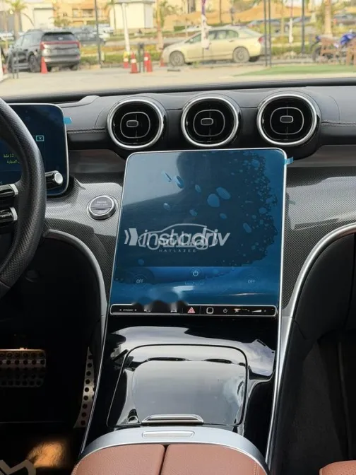 مرسيدس C 200 2024 أبيض مستعملة للبيع - 8