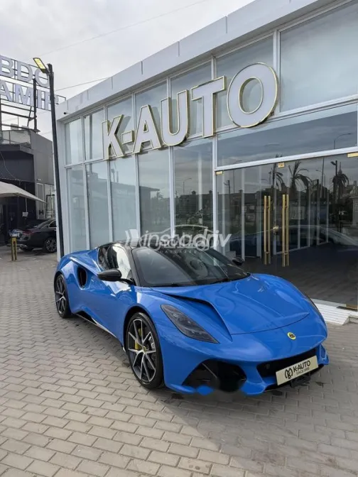 لوتس اميرا 2024 أزرق غامق مستعملة للبيع - 2