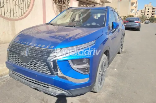 ميتسوبيشي اكليبس 2023 أزرق مستعملة للبيع - 3