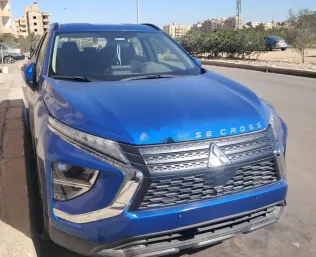 ميتسوبيشي اكليبس 2023 أزرق مستعملة للبيع