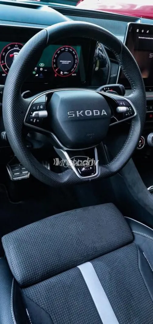 سكودا كودياك 2025 رمادي مستعملة للبيع - 10