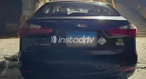 كيا سيراتو 2013 أسود مستعملة للبيع - 2