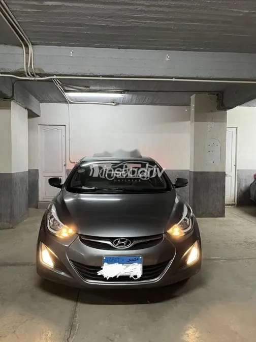 Hyundai Elantra 2016 Gray Used for Sale - 2