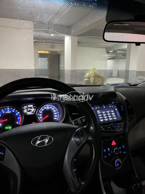 Hyundai Elantra 2016 Gray Used for Sale - 8