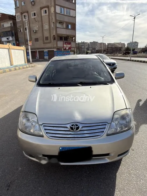 Toyota Corolla 2003 Gold Used for Sale - 1