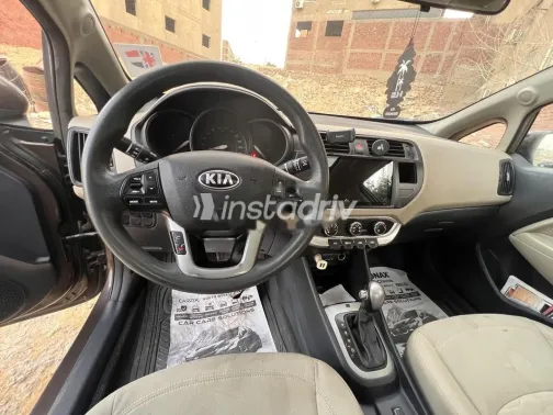 كيا ريو 2013 بني مستعملة للبيع - 5