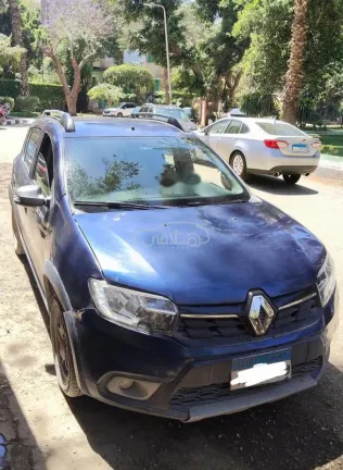 رينو سانديرو  ( ستيب  واى ) 2017 أبيض مستعملة للبيع