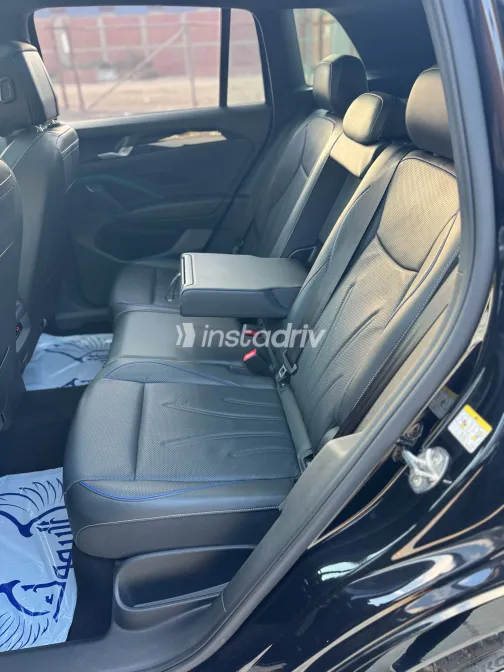 Volkswagen Tiguan 2025 White Used for Sale - 1