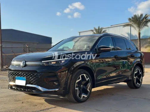 Volkswagen Tiguan 2025 White Used for Sale - 4