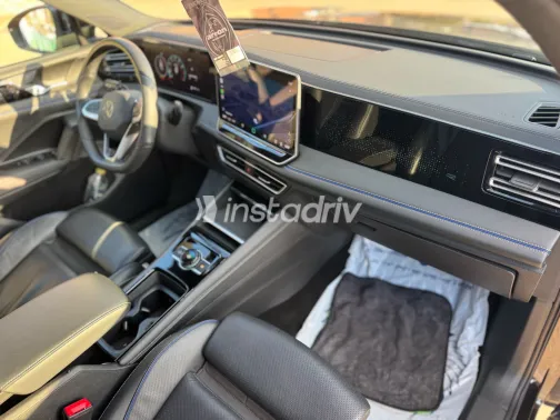 Volkswagen Tiguan 2025 White Used for Sale - 7