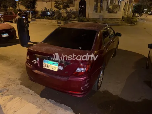 بى واى دى‬ F3 2019 أبيض مستعملة للبيع - 4