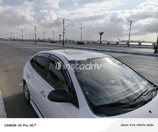 Hyundai Elantra HD 2021 White Used for Sale - 6