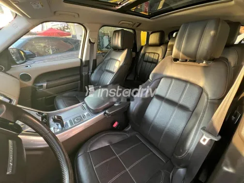 لاند روفر رنج روفر 2020 أسود مستعملة للبيع - 2