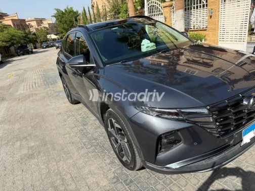 Hyundai Tucson 2022 White Used for Sale - 7