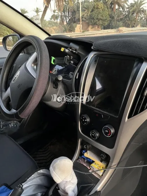 بى واى دى‬ F3 2024 رمادي غامق مستعملة للبيع - 5