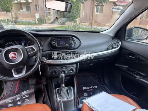 فيات تيبو 2019 أبيض مستعملة للبيع - 3