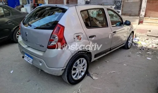 Renault Sandero 2013 Silver Used for Sale - 3