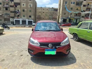 بروتون ساجا 2026 أبيض مستعملة للبيع