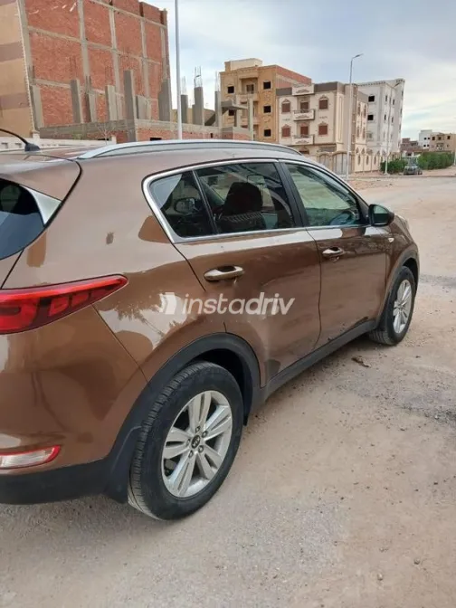 Kia Sportage 2017 White Used for Sale - 5