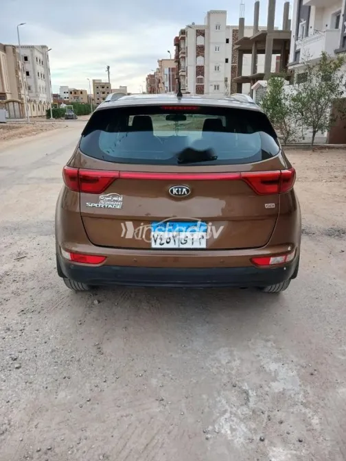 Kia Sportage 2017 White Used for Sale - 6