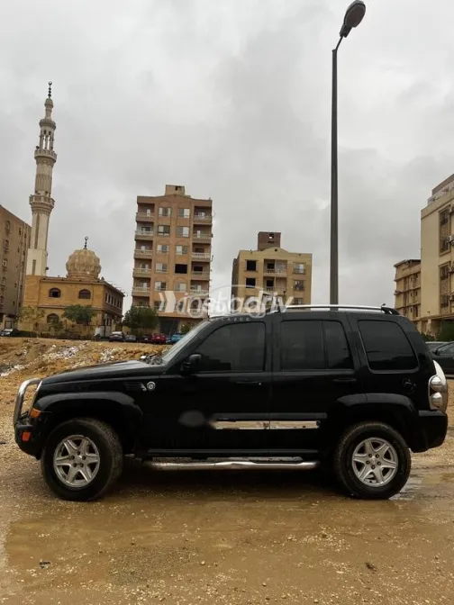 Jeep Liberty 2006 Black Used for Sale - 7