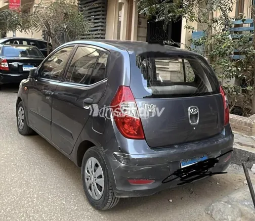 هيونداي I10 2015 رمادي مستعملة للبيع - 2
